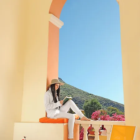 Palazzo Pischedda Боса