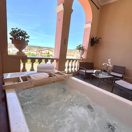 Palazzo Pischedda بوسا