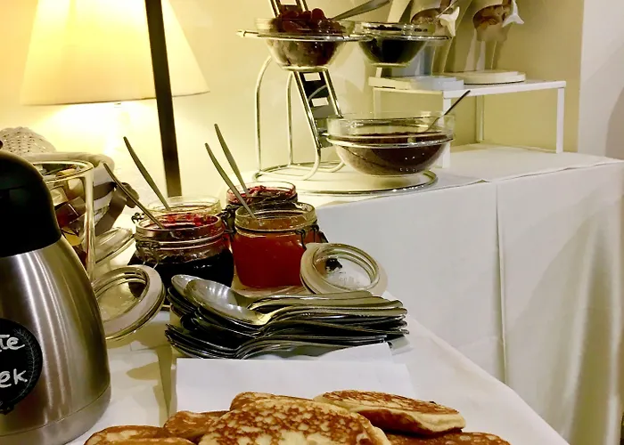 Palazzo Pischedda 酒店 博萨