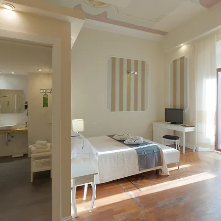 Palazzo Pischedda Hotel 3*