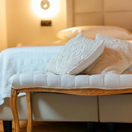 Palazzo Pischedda 3* 보사