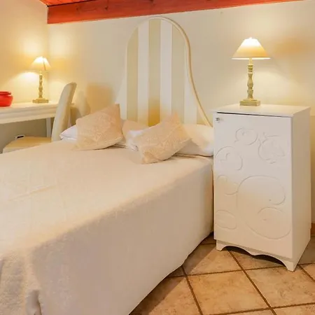 Hotell Palazzo Pischedda 3*