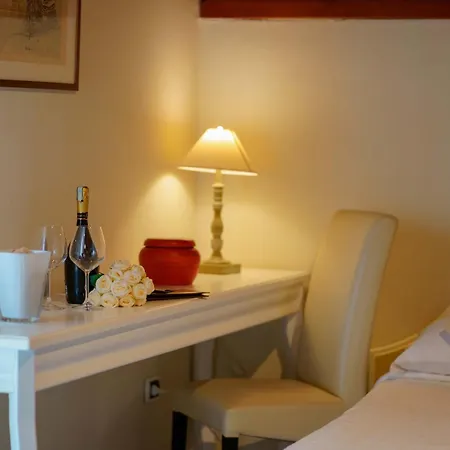 Palazzo Pischedda 3*