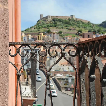 فندق Palazzo Pischedda بوسا