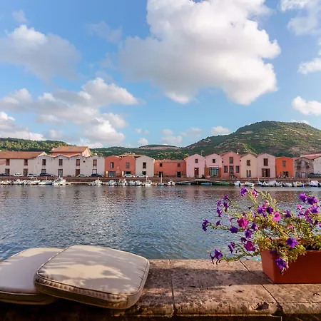 Palazzo Pischedda 보사