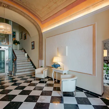 מלון Palazzo Pischedda 3*