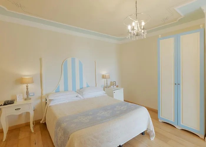 Palazzo Pischedda 3*